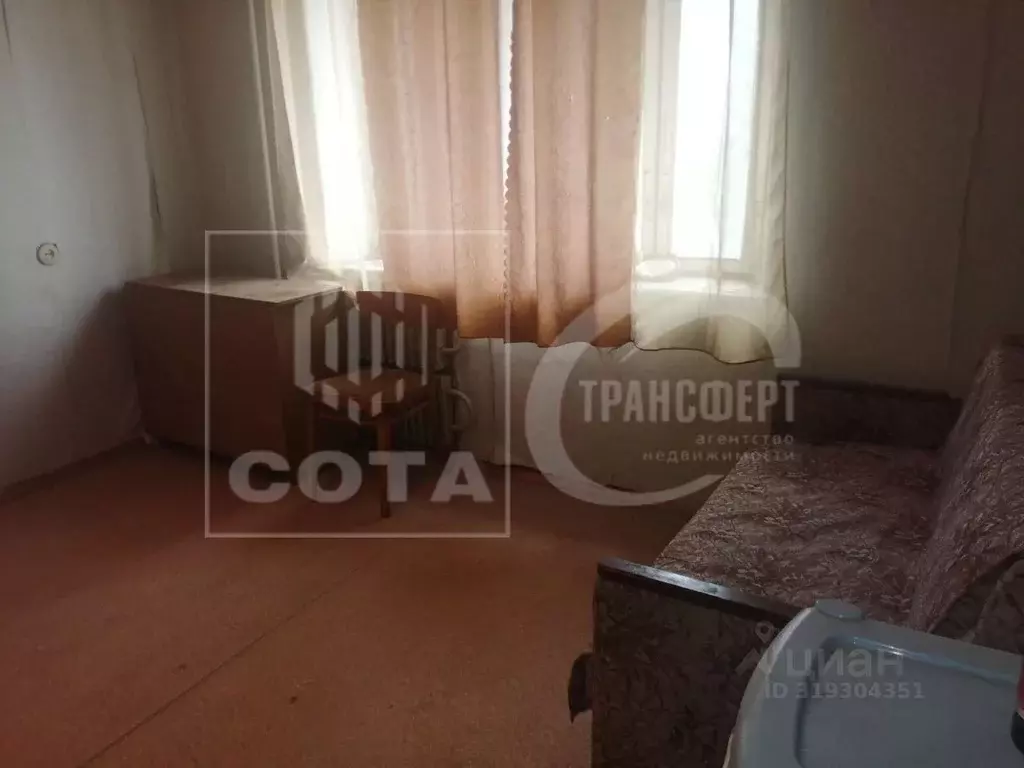 Комната Воронежская область, Воронеж ул. 9 Января, 274 (13.8 м) - Фото 1