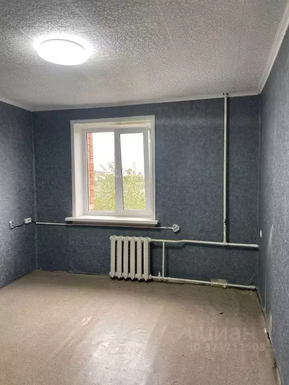 Комната Новгородская область, Великий Новгород ул. Саши Устинова, 3 ... - Фото 1