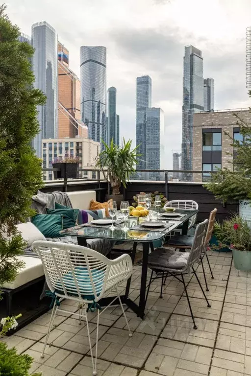 3-к кв. Москва Мантулинская ул., 9к3 (130.0 м) - Фото 0