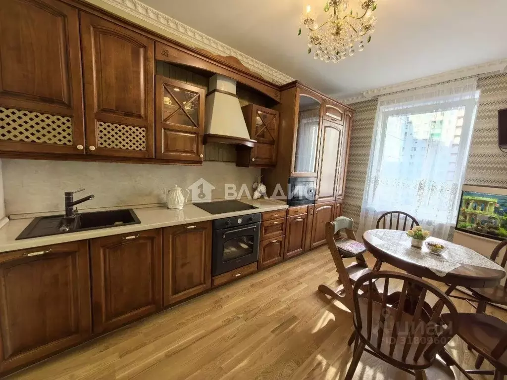 3-к кв. Московская область, Красногорск бул. Космонавтов, 1 (78.2 м) - Фото 0
