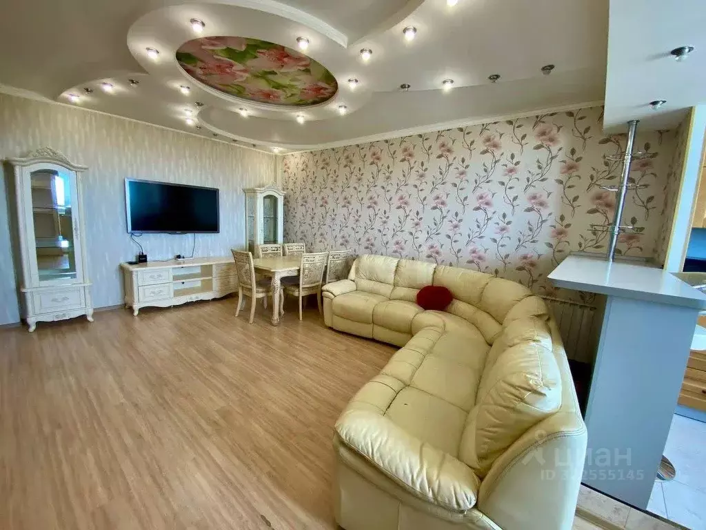 3-к кв. Севастополь просп. Победы, 44А (80.0 м) - Фото 1