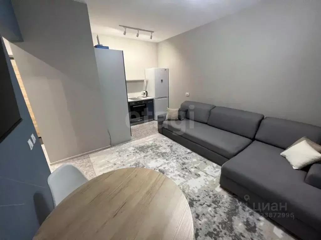 2-к кв. Красноярский край, Красноярск ул. Лесников, 35 (36.1 м) - Фото 2