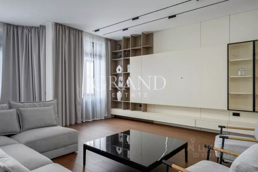 4-к кв. Москва ул. Сретенка, 26/1 (250.25 м) - Фото 1