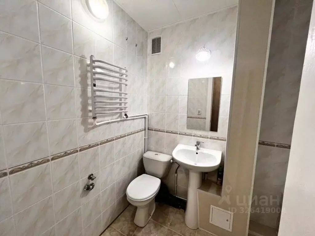 2-к кв. Крым, Симферопольский район, с. Мирное ул. Стадионная, 19А ... - Фото 2