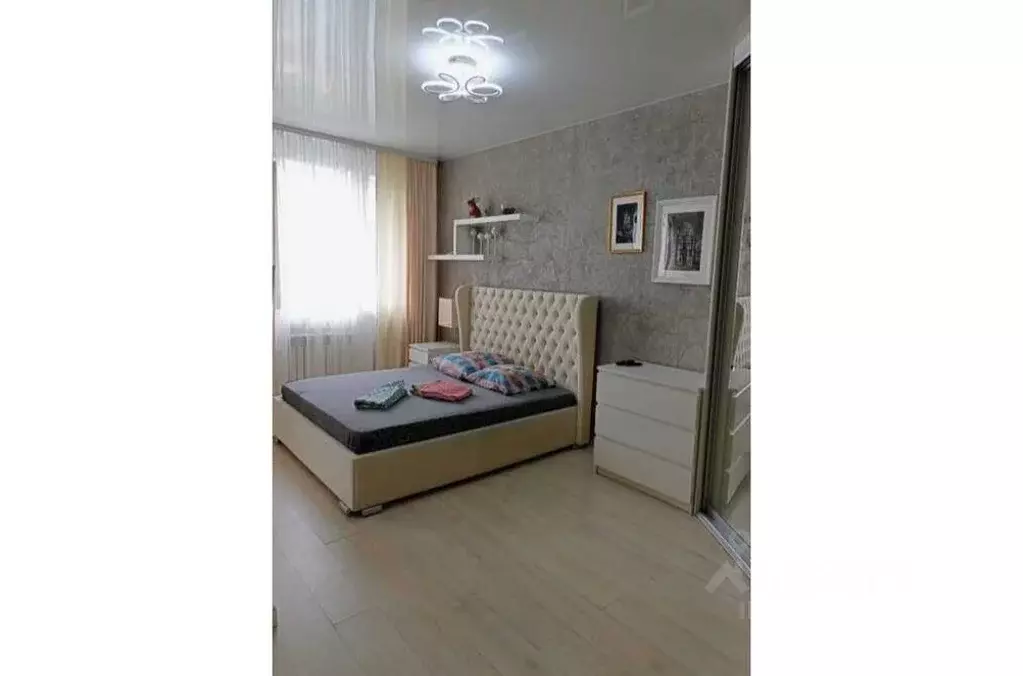 1-к кв. Омская область, Омск бул. Архитекторов, 23 (40.0 м) - Фото 0