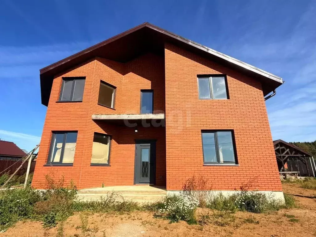 Дом в Ярославская область, Некрасовское рп  (196 м) - Фото 1