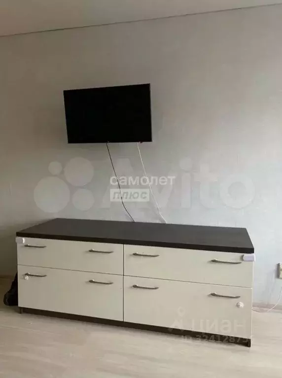 1-к кв. Архангельская область, Коряжма просп. Ленина, 32А (30.0 м) - Фото 0