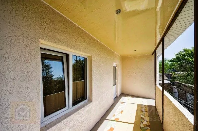 Дом в Крым, Евпатория пл. Театральная (160 м) - Фото 1