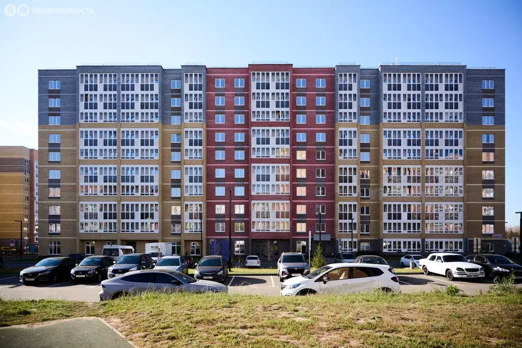 1-комнатная квартира: село Осиново, улица Гайсина, 2 (36 м) - Фото 1