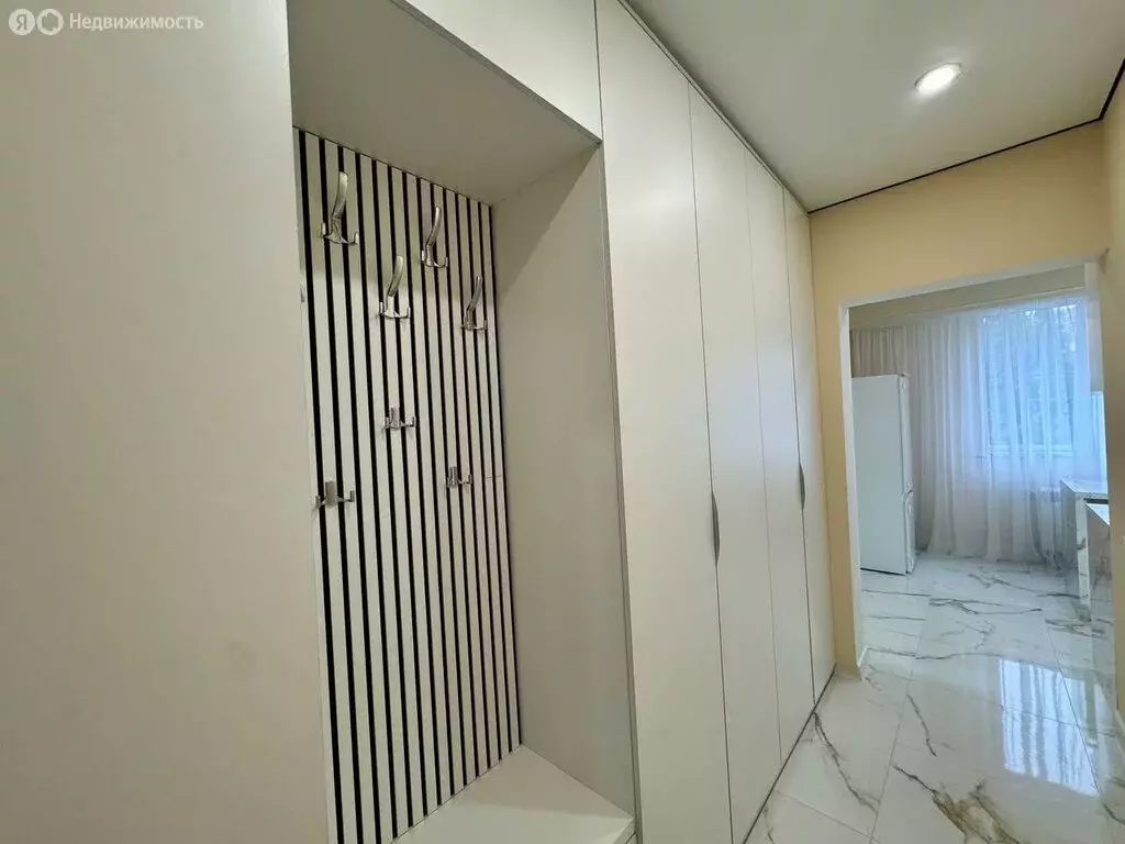 1-комнатная квартира: Ялта, Южнобережное шоссе, 2Б (40 м) - Фото 2