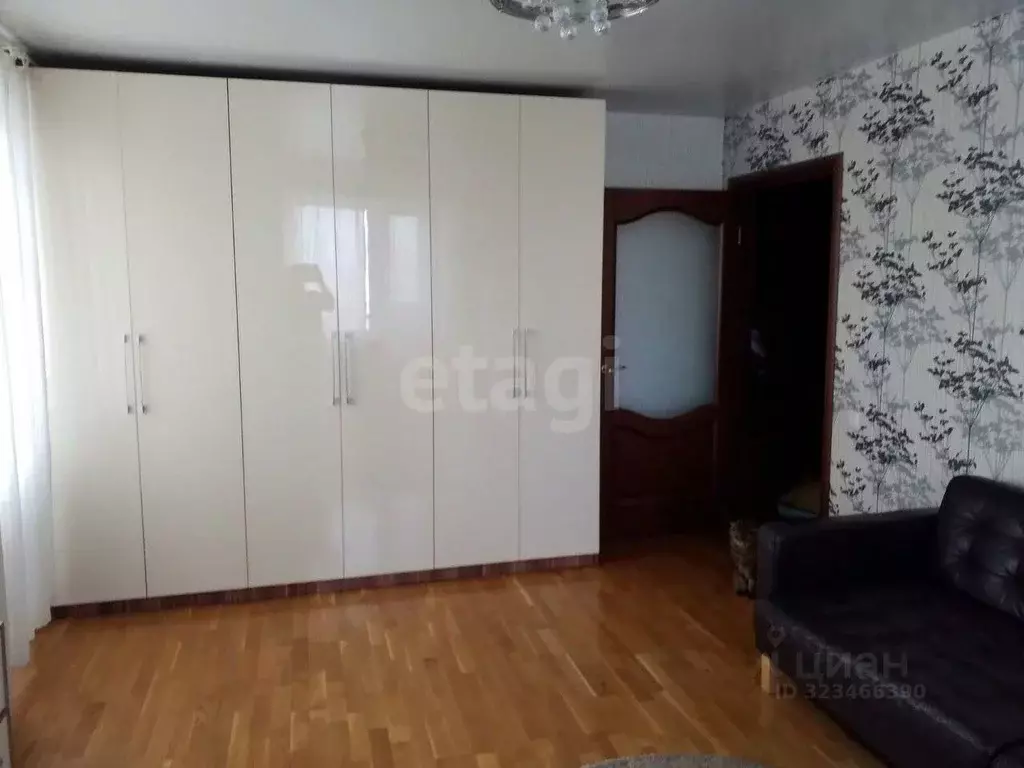 2-к кв. Самарская область, Самара просп. Карла Маркса, 177А (90.0 м) - Фото 1