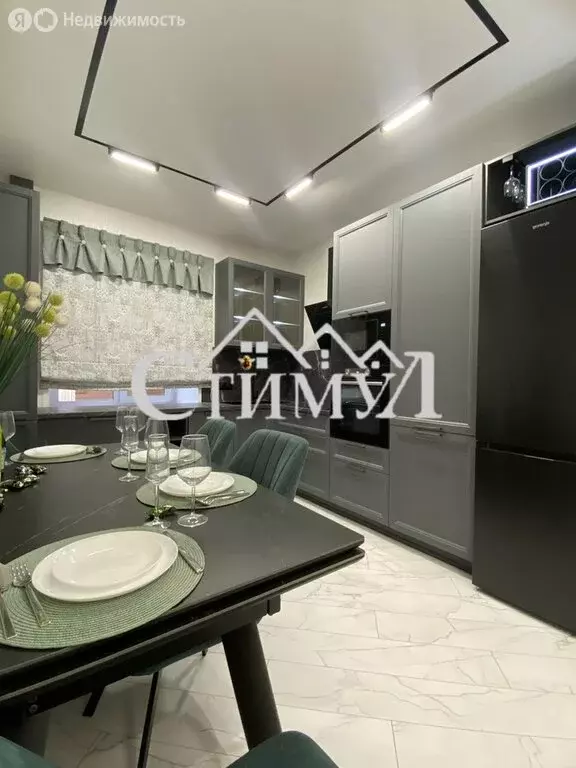 3-комнатная квартира: Абакан, улица Генерала Тихонова, 6 (73 м) - Фото 1