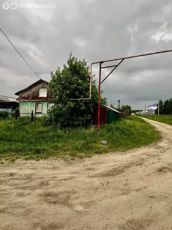 Дом в Свердловская область, Белоярский муниципальный округ, деревня ... - Фото 1