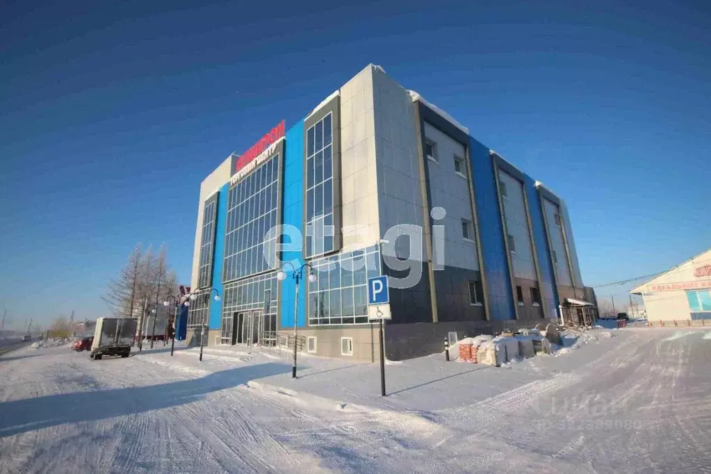 Офис в Ямало-Ненецкий АО, Новый Уренгой Железнодорожная ул., 58 (644 ... - Фото 1
