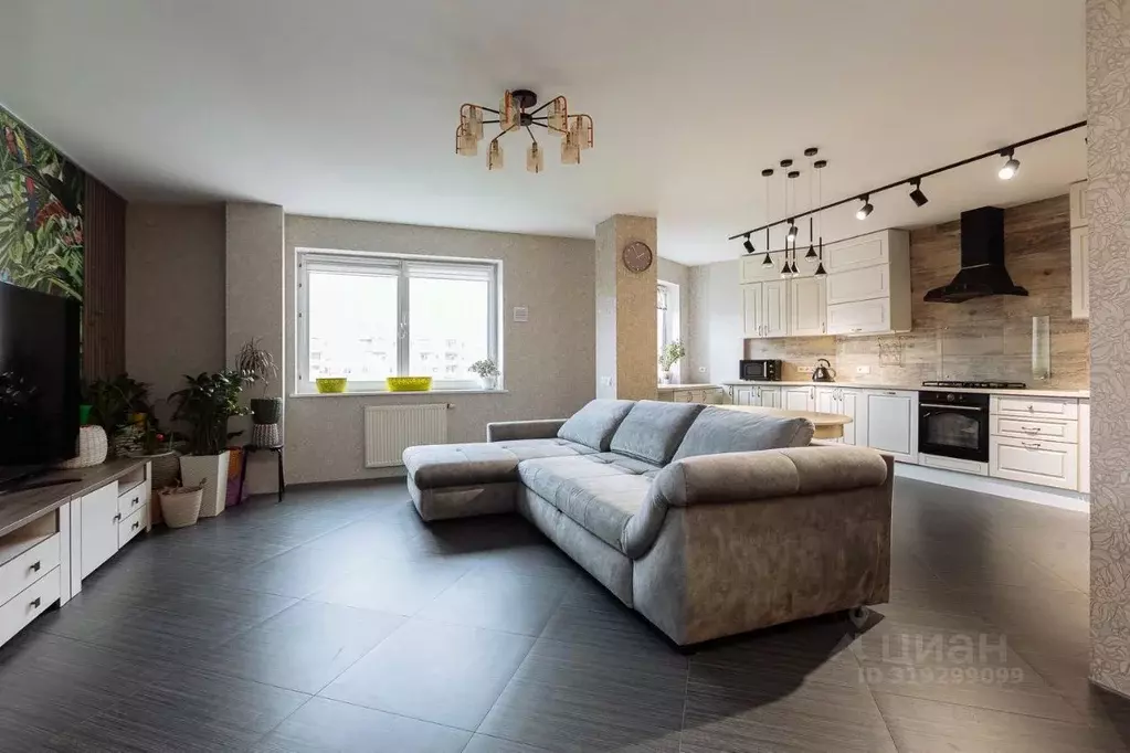 3-к кв. Калининградская область, Калининград Зеленая ул., 89 (167.0 м) - Фото 1