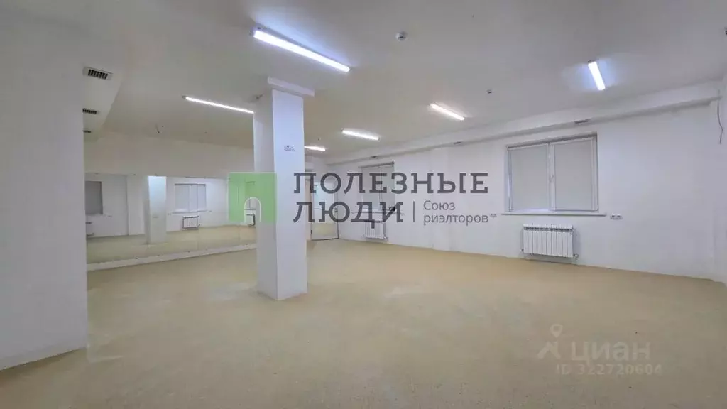 Помещение свободного назначения в Краснодарский край, Новороссийск ... - Фото 1