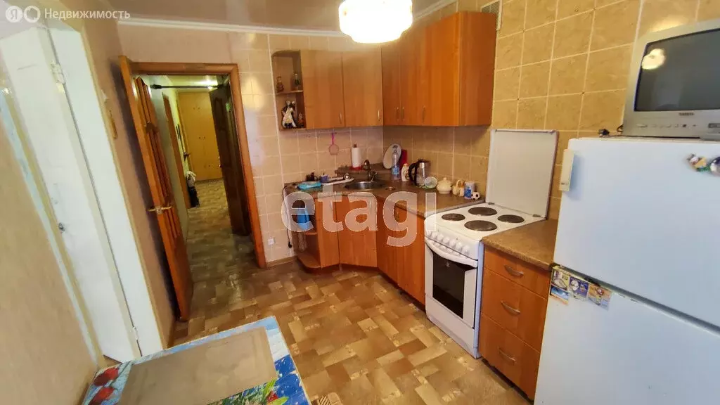 3-комнатная квартира: Белгород, улица 5 Августа, 36/3 (64.1 м) - Фото 0