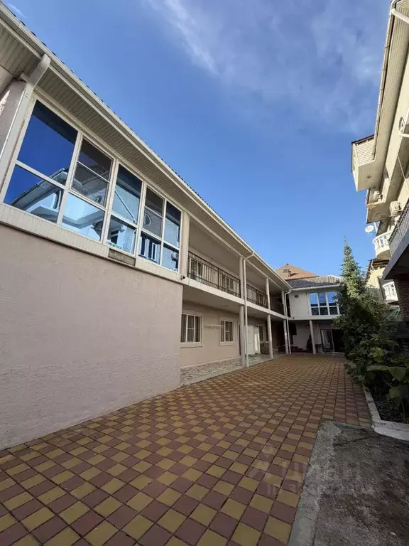 Дом в Краснодарский край, Сочи Адлер жилрайон, ул. Чкалова, 64 (298 м) - Фото 1