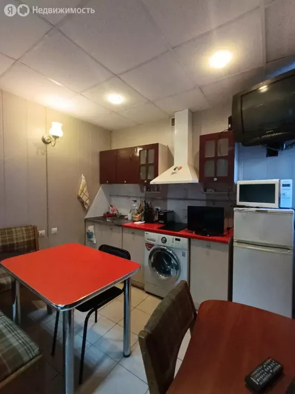 2-комнатная квартира: Туринск, улица Ленина, 38В (45.5 м) - Фото 2