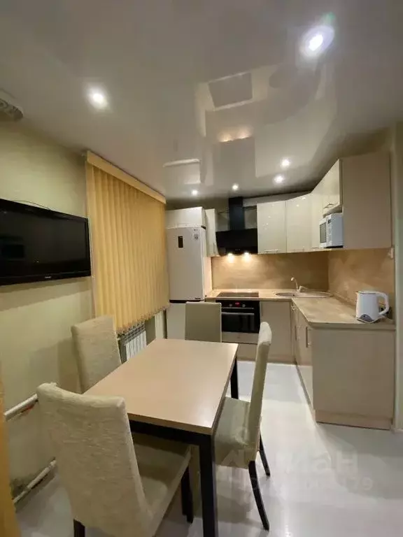 3-к кв. Сахалинская область, Южно-Сахалинск Комсомольская ул., 157А ... - Фото 2