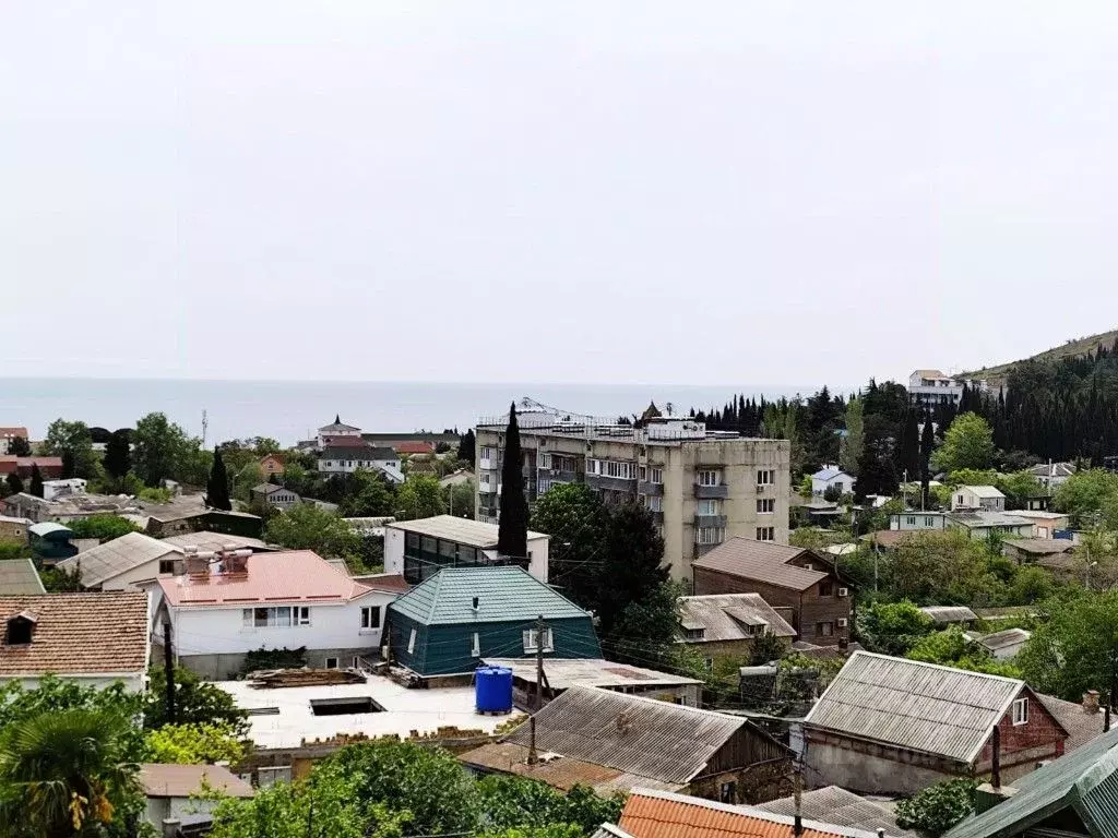 Дом в Крым, Алушта городской округ, с. Рыбачье ул. Космическая, 4Б ... - Фото 1