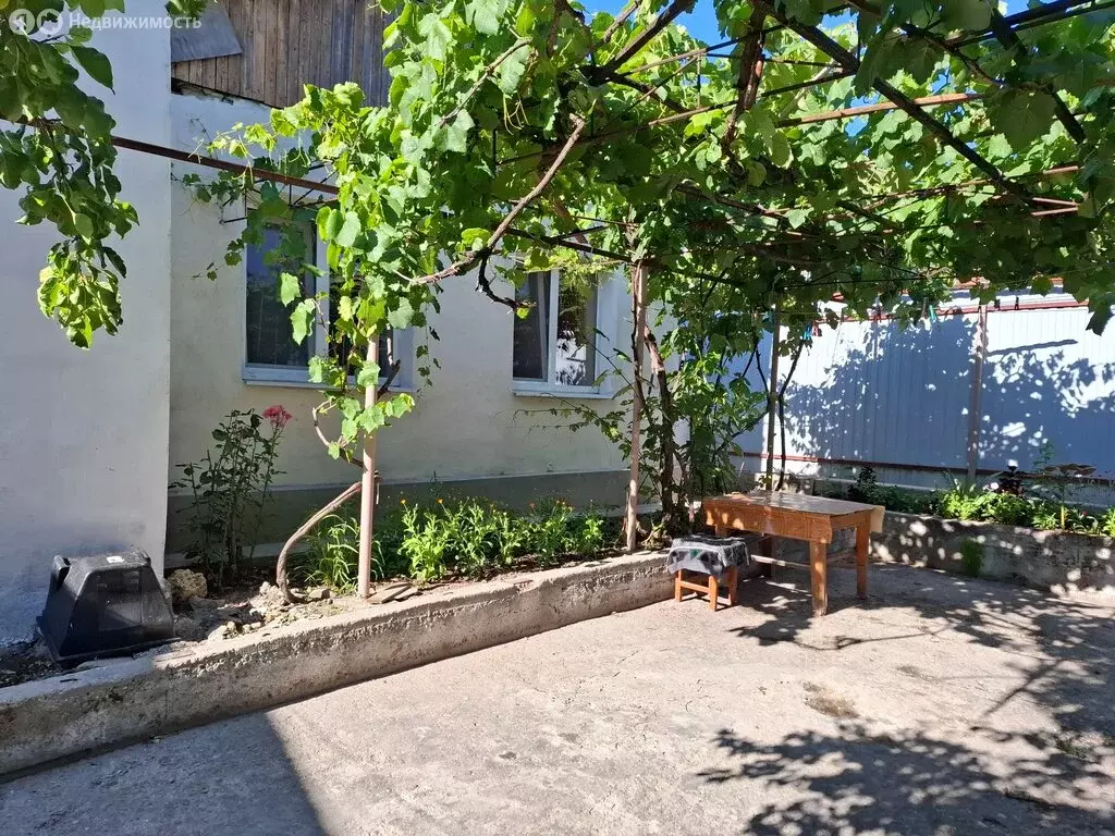 Дом в Бахчисарай, улица Ракитского (60.6 м) - Фото 1