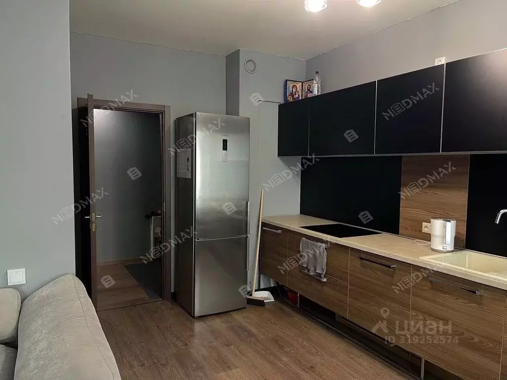 2-к кв. Санкт-Петербург ул. Красуцкого, 3М (66.7 м) - Фото 1