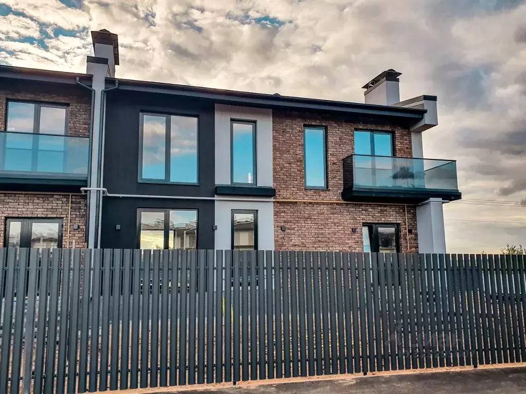 Таунхаус в Воронежская область, Рамонский район, Яменское с/пос, д. ... - Фото 1