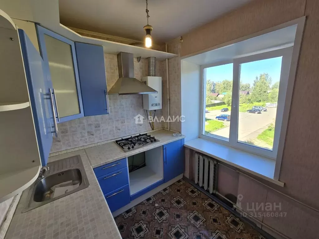 3-к кв. Ярославская область, Рыбинск Заволжский п/р, ул. Колышкина, 17 ... - Фото 1