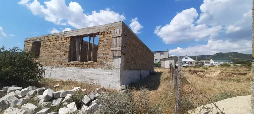 Участок в Крым, Кировский район, Старый Крым городское поселение ул. ... - Фото 1