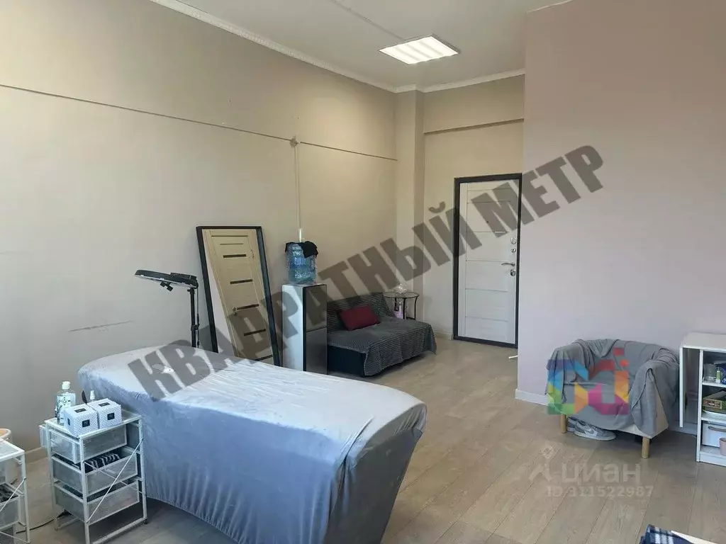 Офис в Калмыкия, Элиста ул. В.И. Ленина, 268 (24 м) - Фото 1