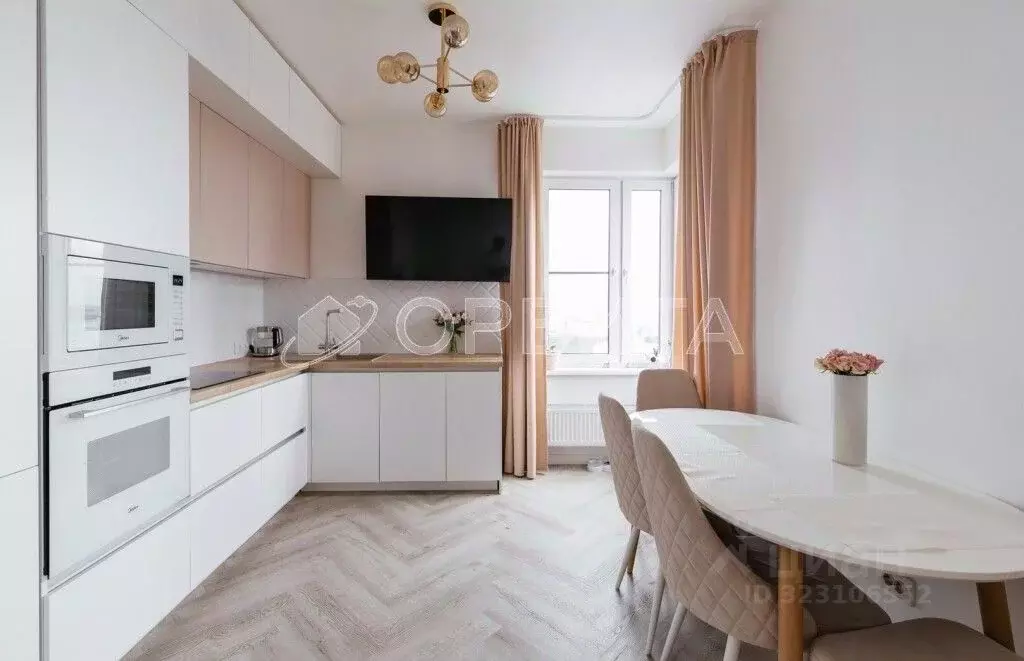 2-к кв. Тюменская область, Тюмень Профсоюзная ул., 63 (57.74 м) - Фото 1