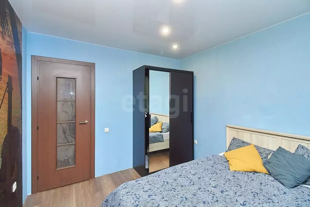 3-к кв. Тюменская область, Тюмень ул. Газопромысловая, 4 (70.0 м) - Фото 1