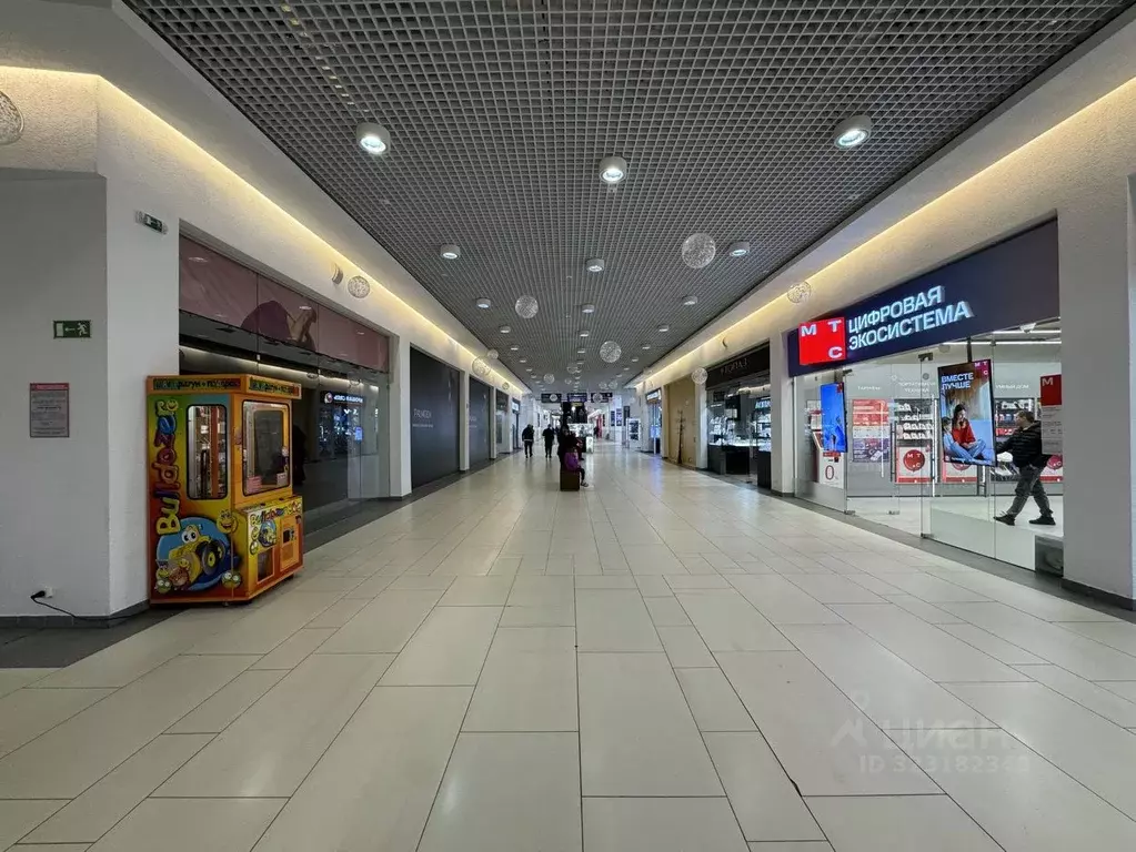 Торговая площадь в Кировская область, Киров ул. Горького, 5А (40 м) - Фото 1