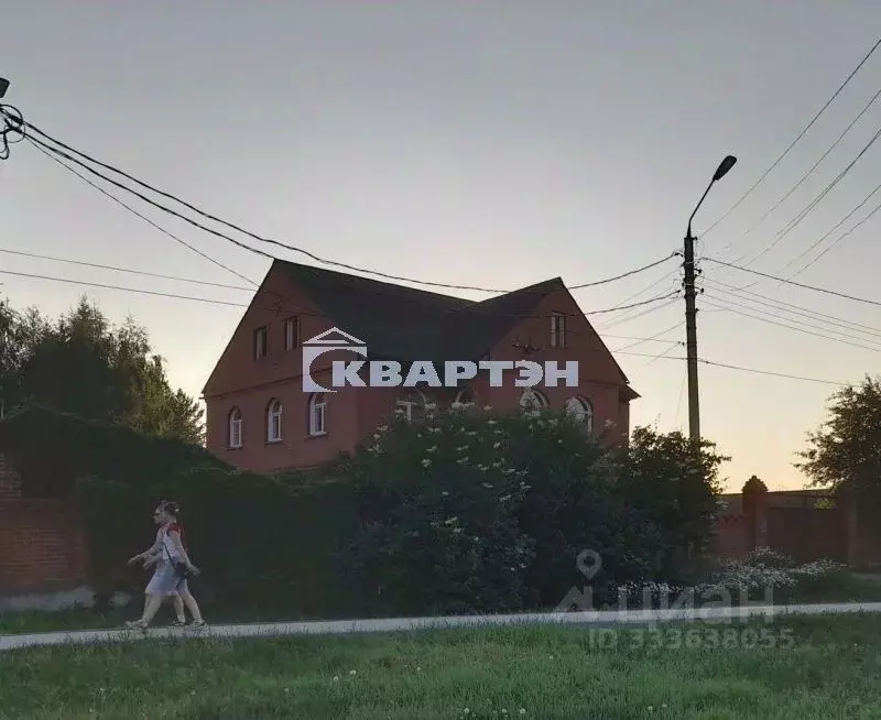 Коттедж в Новосибирская область, Обь Октябрьская ул., 2/2 (240 м) - Фото 1