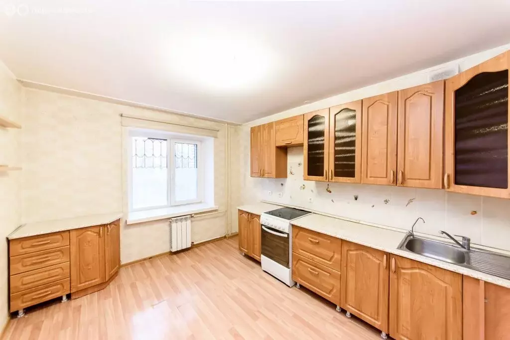 3-комнатная квартира: Томск, улица Щорса, 9 (70 м) - Фото 1