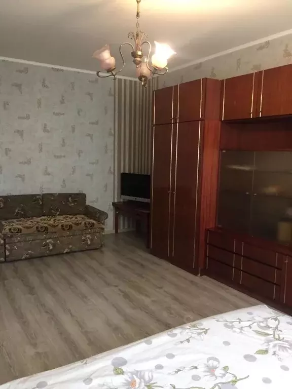 1-к кв. Москва, Москва, Московский г. ул. Бианки, 9 (40.0 м) - Фото 0