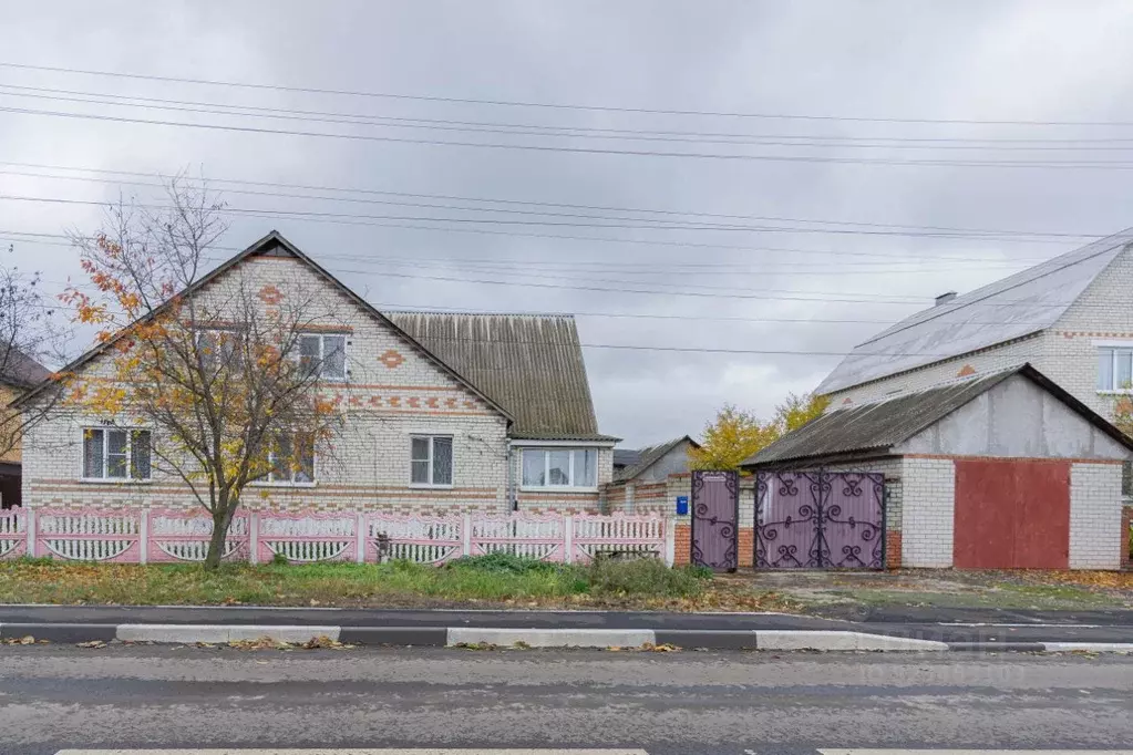 Дом в Курская область, Фатеж Солнечная ул., 21 (212 м) - Фото 2