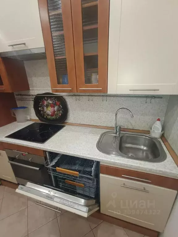 2-к кв. Карелия, Петрозаводск ул. Куйбышева, 10 (55.0 м) - Фото 2