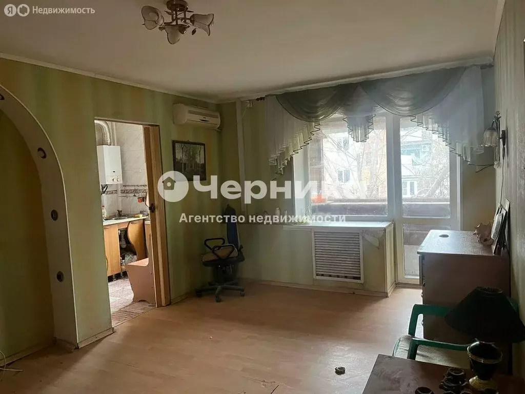 1-комнатная квартира: Каменск-Шахтинский, улица Щаденко, 19 (30.7 м) - Фото 1