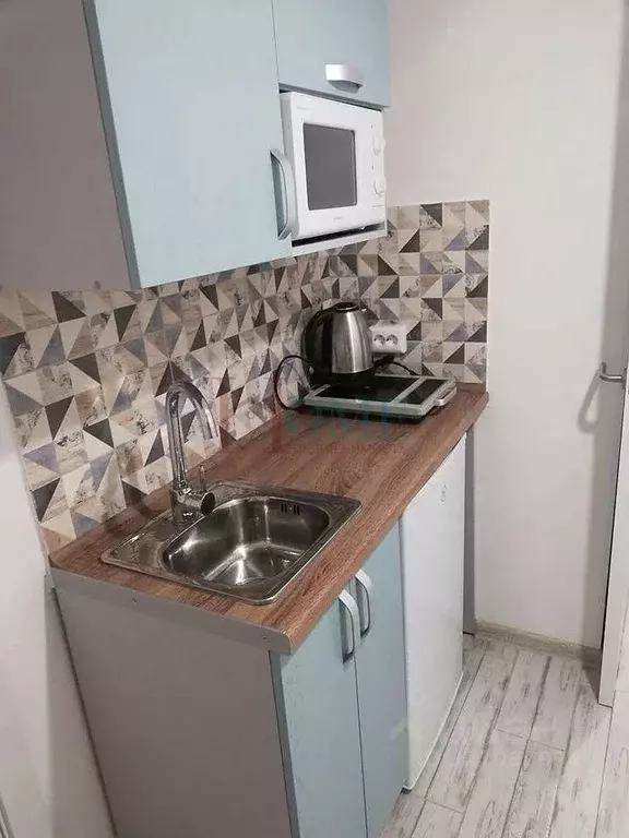 Студия Новосибирская область, Новосибирск Овражная ул., 3 (16.0 м) - Фото 1
