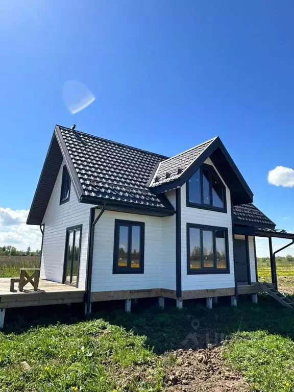 Дом в Ярославская область, Некрасовское рп ул. Весенняя, 4 (100 м) - Фото 1