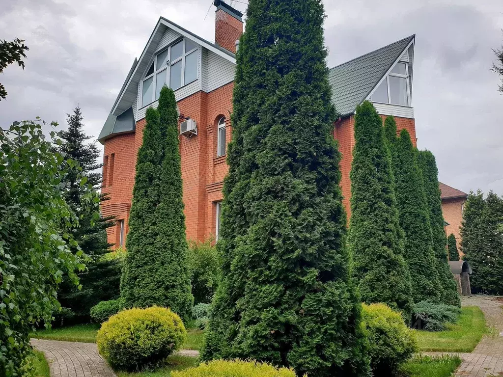 Поселок ростовка омск. Dream hills club баня. Кленовая 38. Малаховка добролюбова 15. Малаховка добролюбова 15.