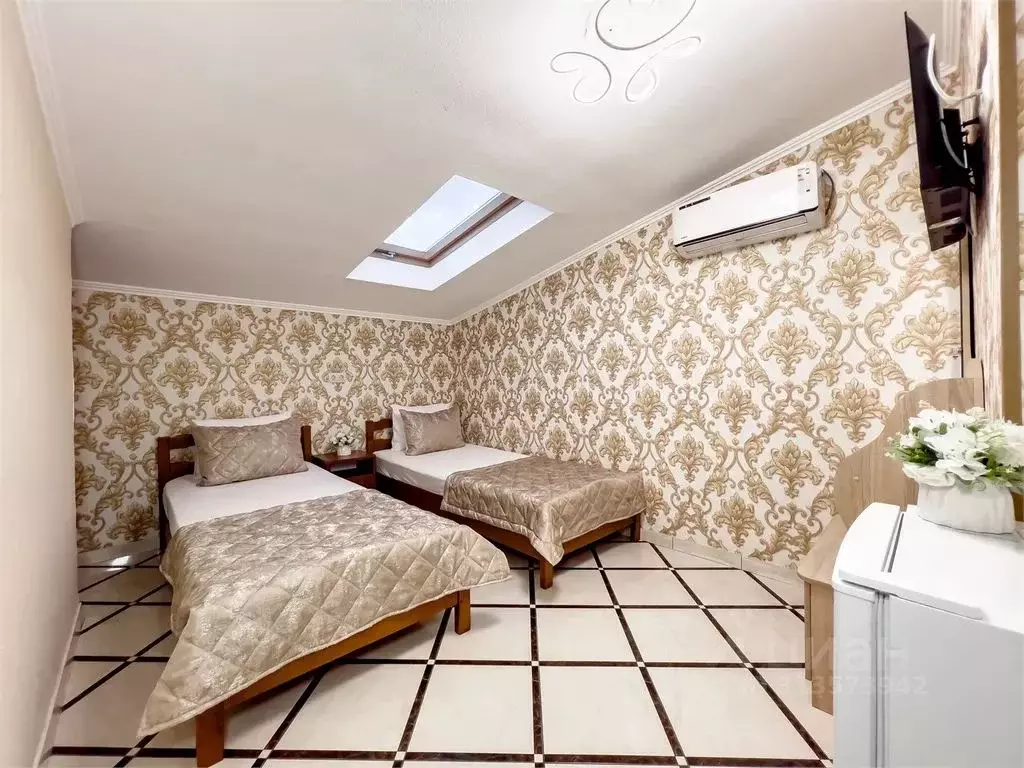 Комната Краснодарский край, Сочи Адлер жилрайон, ул. Павлика Морозова, ... - Фото 1