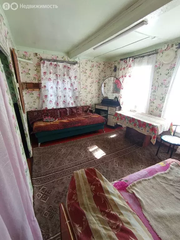 Дом в Ялуторовск, улица 8 Марта (30 м) - Фото 1