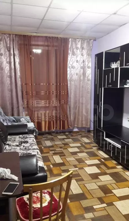 Комната 19 м в 4-к., 2/2 эт. - Фото 0
