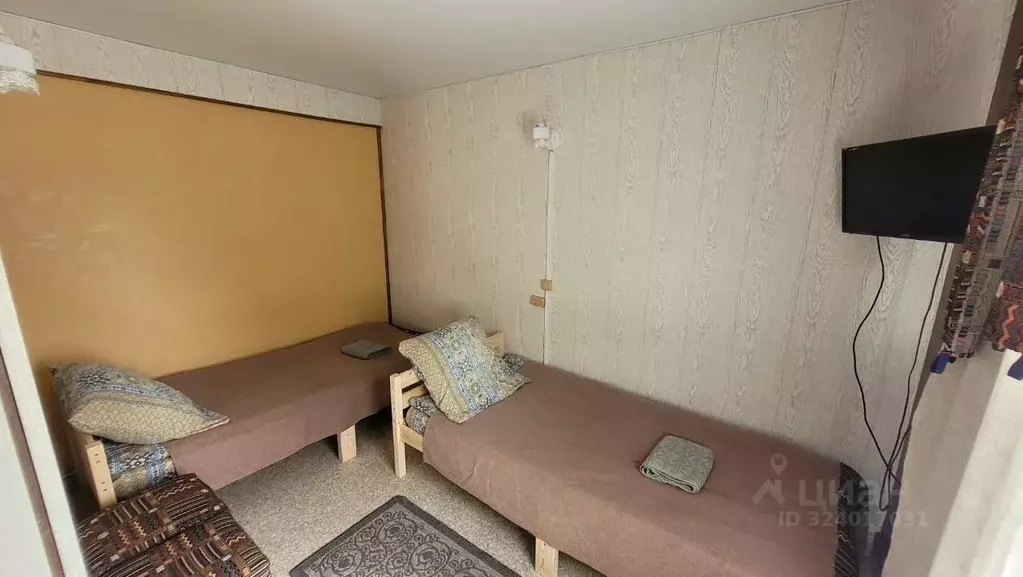 Комната Алтай, Чемальский район, с. Чемал Советская ул., 4 (18.0 м) - Фото 2