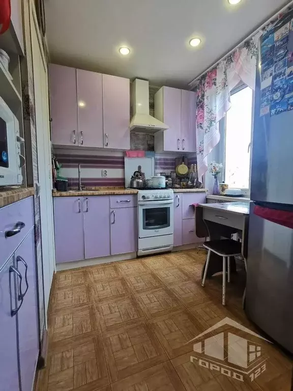 3-к кв. Краснодарский край, Ейск Коммунистическая ул., 49/4 (57.0 м) - Фото 1