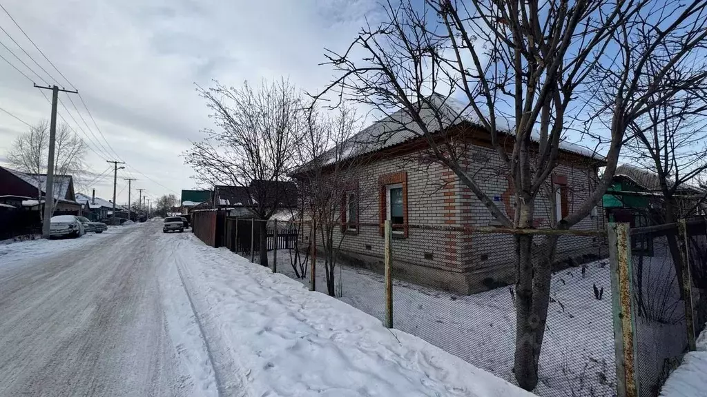 Дом в Хакасия, Абакан ул. Ванеева (60 м) - Фото 0