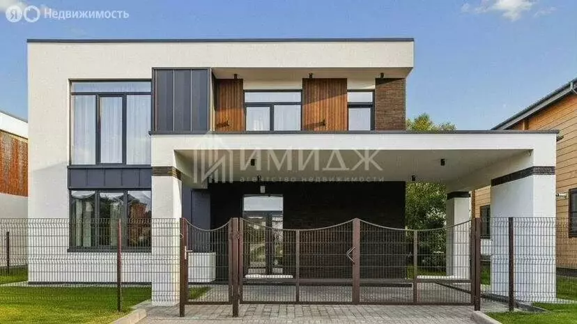 Дом в Сочи, улица Мелетяна (280 м) - Фото 1